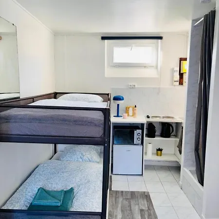 Rum i privatbostad Place A Quelques Pas Du Musee Du Louvre Au Centre De