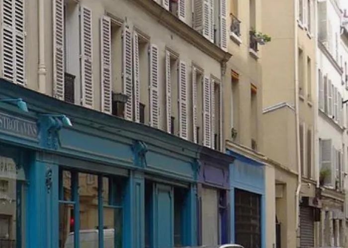 Place A Quelques Pas Du Musee Du Louvre Au Centre De Pansiyon *